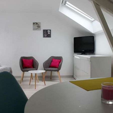 Gite Le Jardinier Épinal Exteriör bild