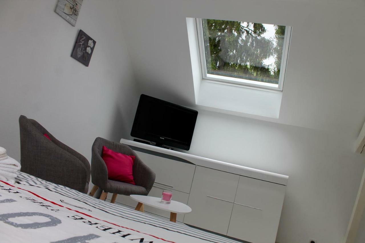 Gite Le Jardinier Épinal Exteriör bild